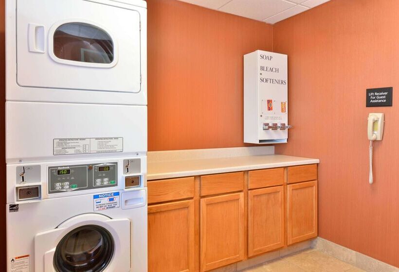 호텔 Hampton Inn Grand Island