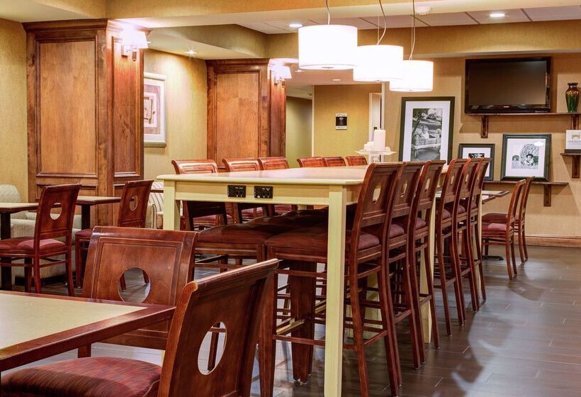 فندق Hampton Inn Pendleton