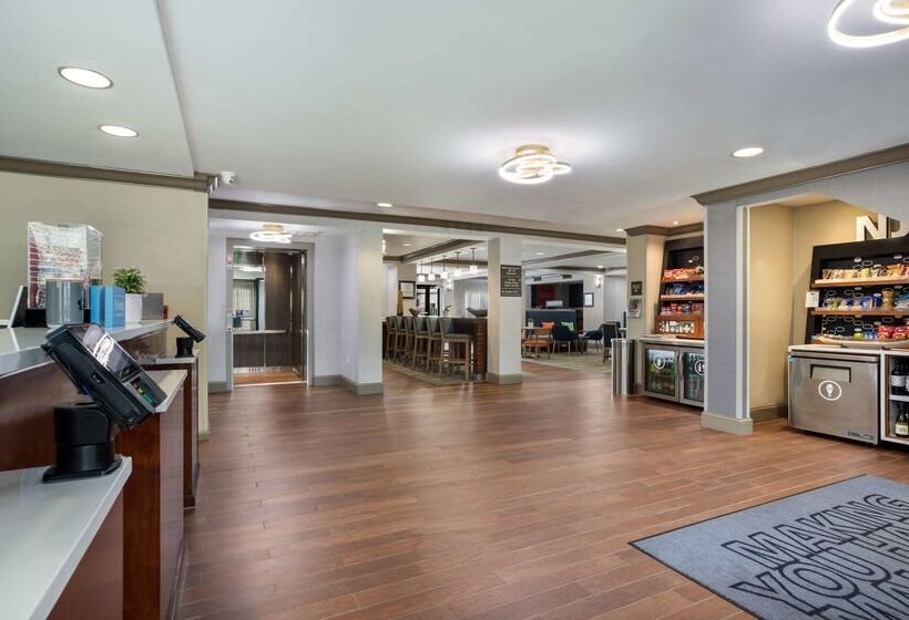 فندق Hampton Inn Princeton