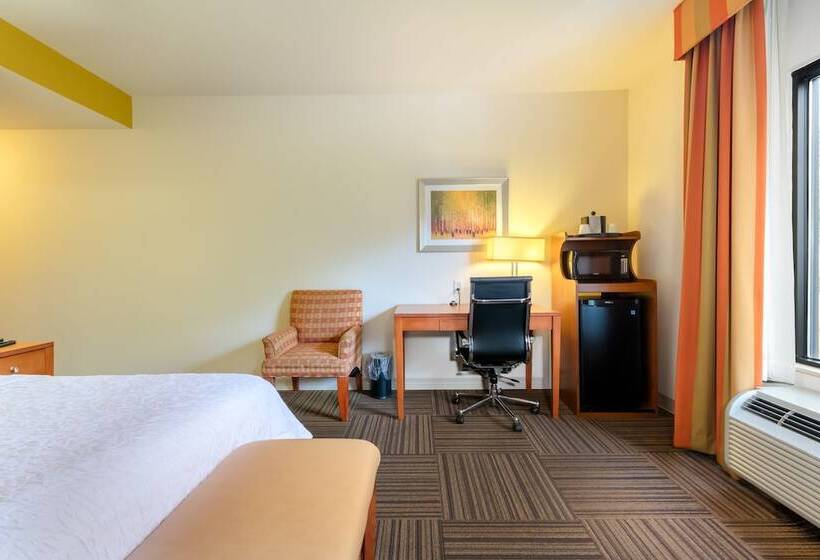 בית מלון כפרי Hampton Inn Ringgold Ft. Oglethorpe