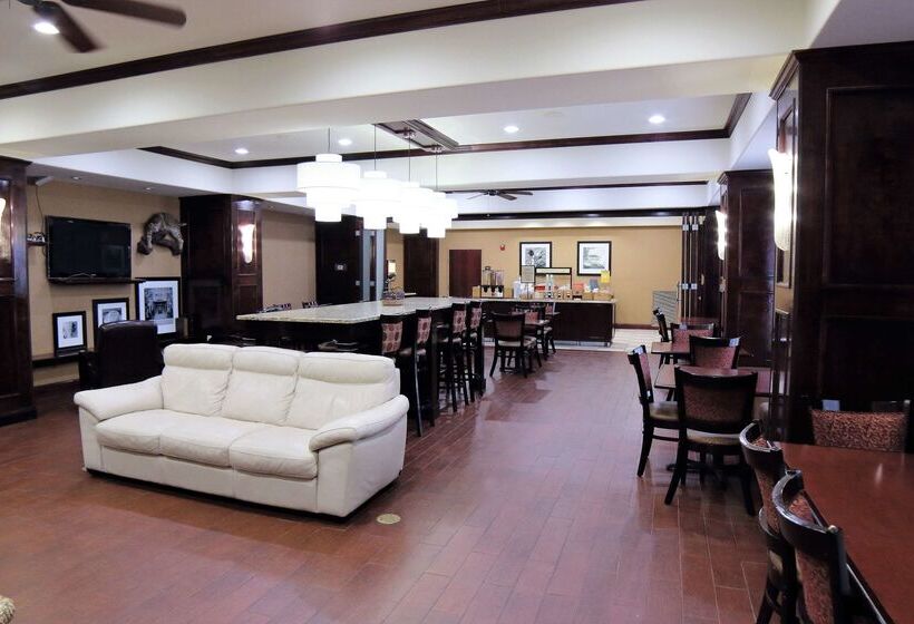 فندق Hampton Inn Seguin