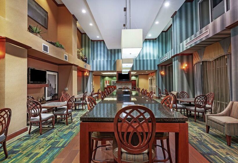 ホテル Hampton Inn & Suites El Paso West