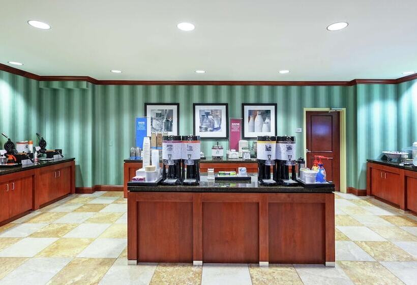 ホテル Hampton Inn & Suites El Paso West