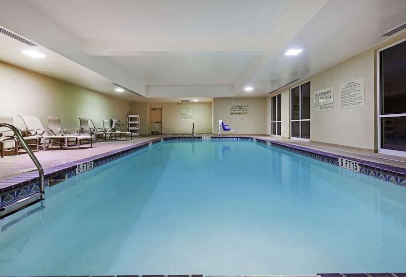 ホテル Hampton Inn & Suites El Paso West