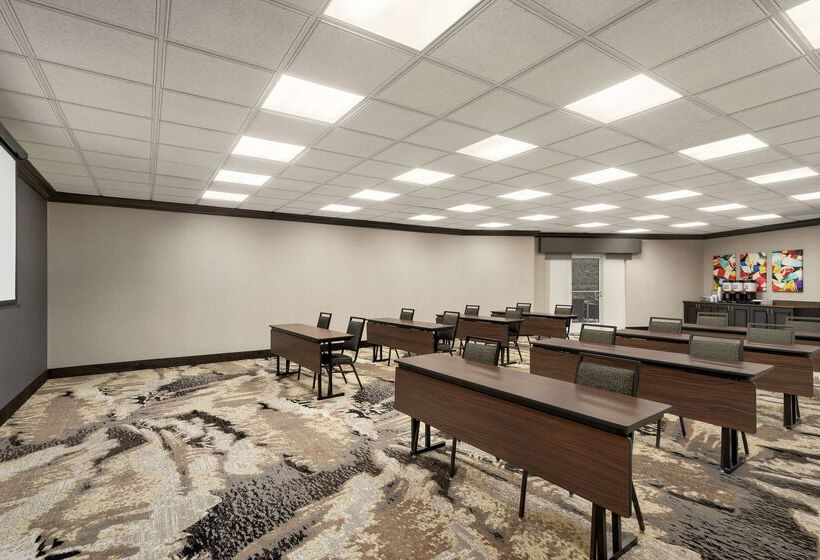 فندق Hampton Inn & Suites Exeter