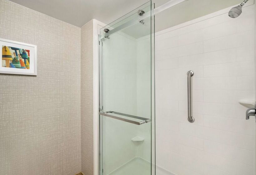 فندق Hampton Inn & Suites Exeter