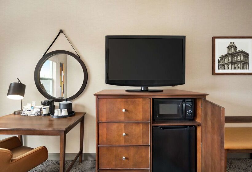 فندق Hampton Inn & Suites Exeter