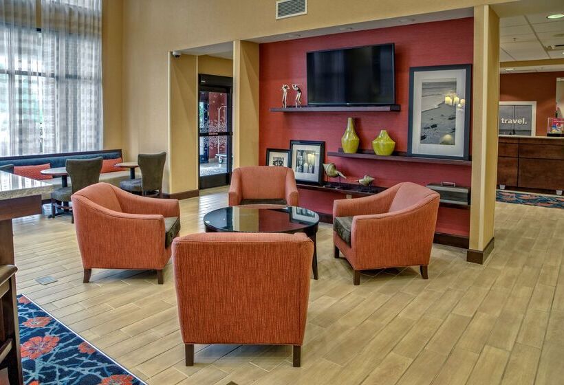 فندق Hampton Inn & Suites Fort Myersestero/fgcu