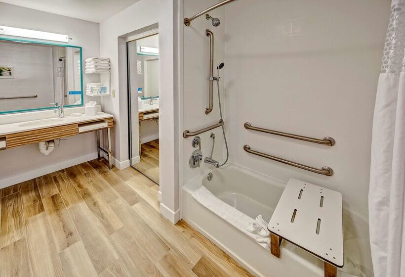 فندق Hampton Inn & Suites Fort Myersestero/fgcu