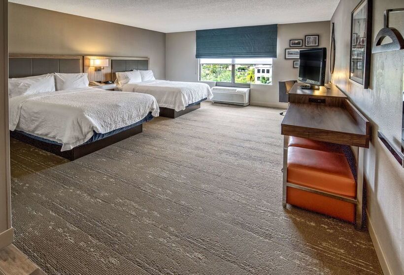 فندق Hampton Inn & Suites Fort Myersestero/fgcu