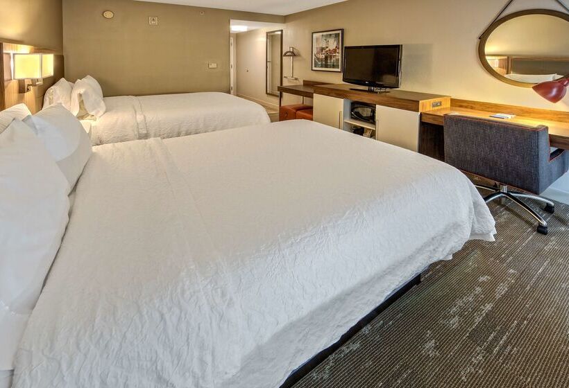 فندق Hampton Inn & Suites Fort Myersestero/fgcu