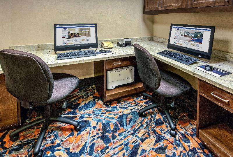 فندق Hampton Inn & Suites Fort Myersestero/fgcu