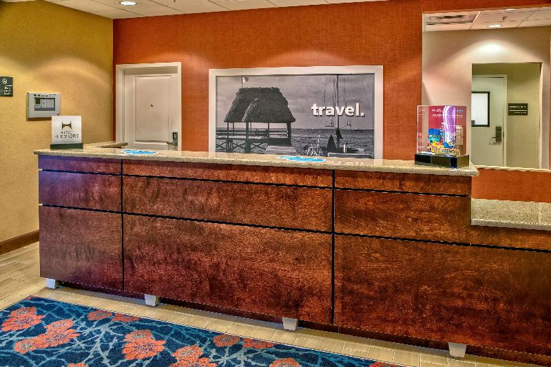 فندق Hampton Inn & Suites Fort Myersestero/fgcu
