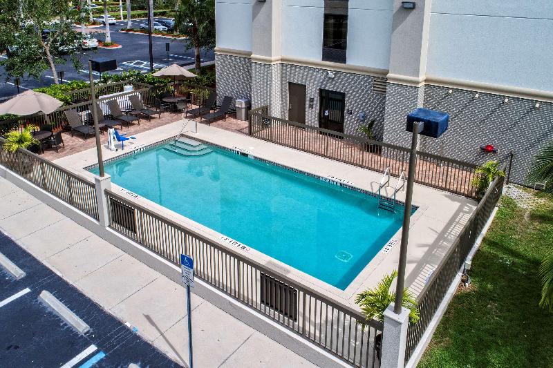 فندق Hampton Inn & Suites Fort Myersestero/fgcu