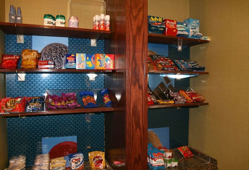 호텔 Hampton Inn & Suites Gainesville