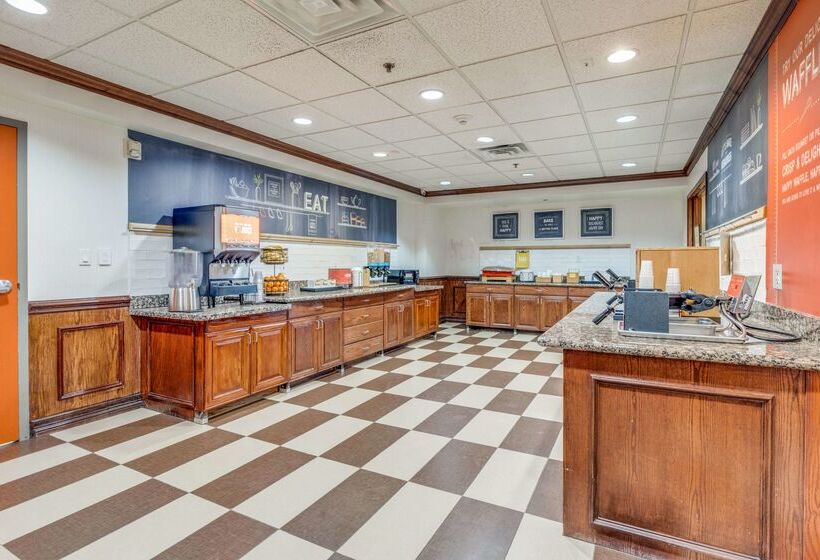 호텔 Hampton Inn & Suites Gainesville