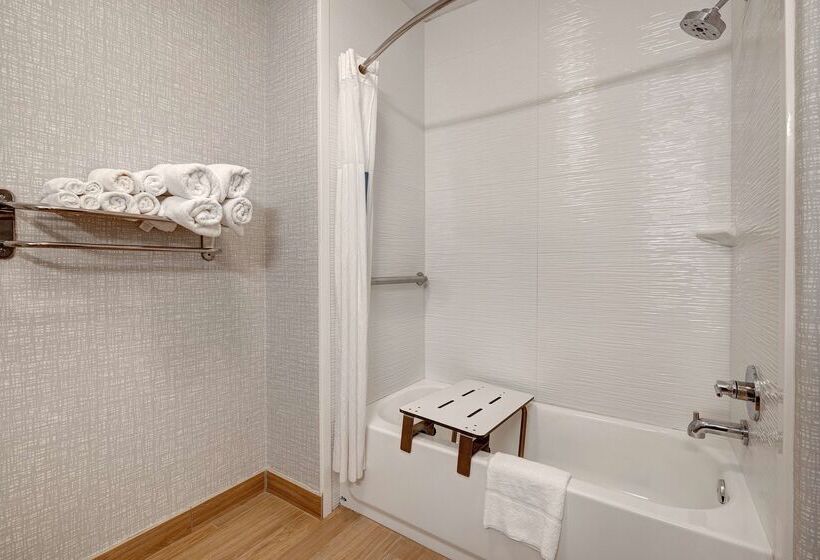 בית מלון כפרי Hampton Inn & Suites Galveston