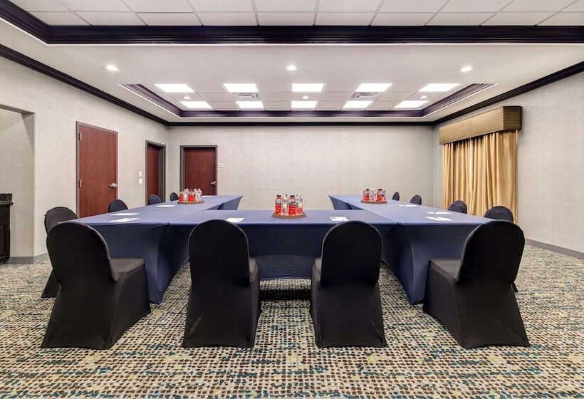 בית מלון כפרי Hampton Inn & Suites Galveston