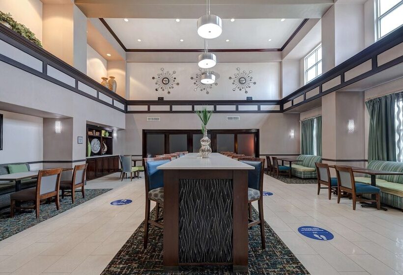 בית מלון כפרי Hampton Inn & Suites Galveston