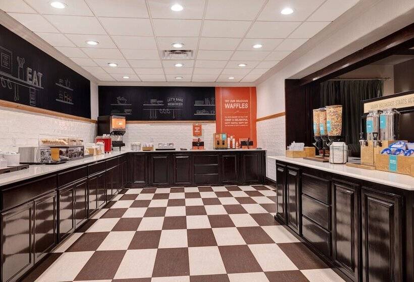 בית מלון כפרי Hampton Inn & Suites Galveston