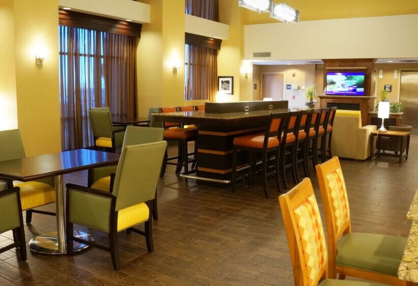 فندق Hampton Inn & Suites Kingman