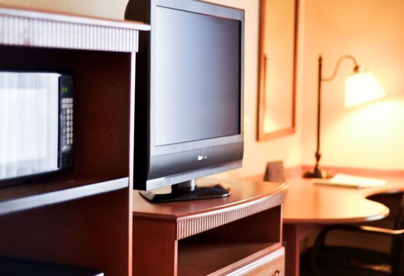 בית מלון כפרי Hampton Inn & Suites Louisville East