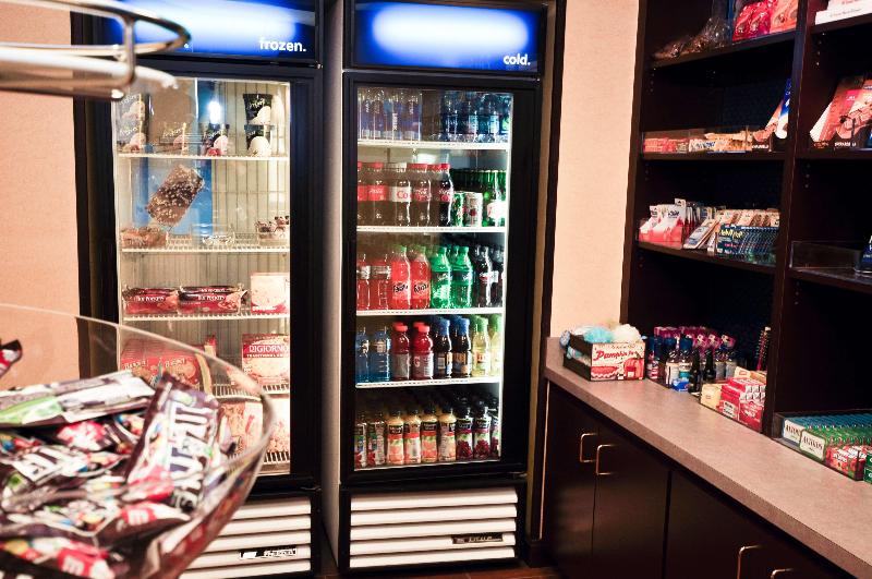 בית מלון כפרי Hampton Inn & Suites Louisville East