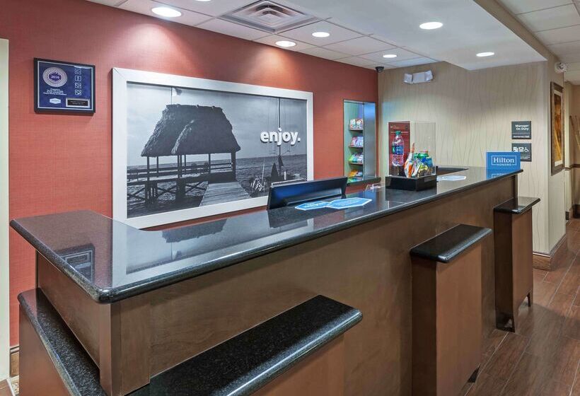 فندق Hampton Inn & Suites Morgan City