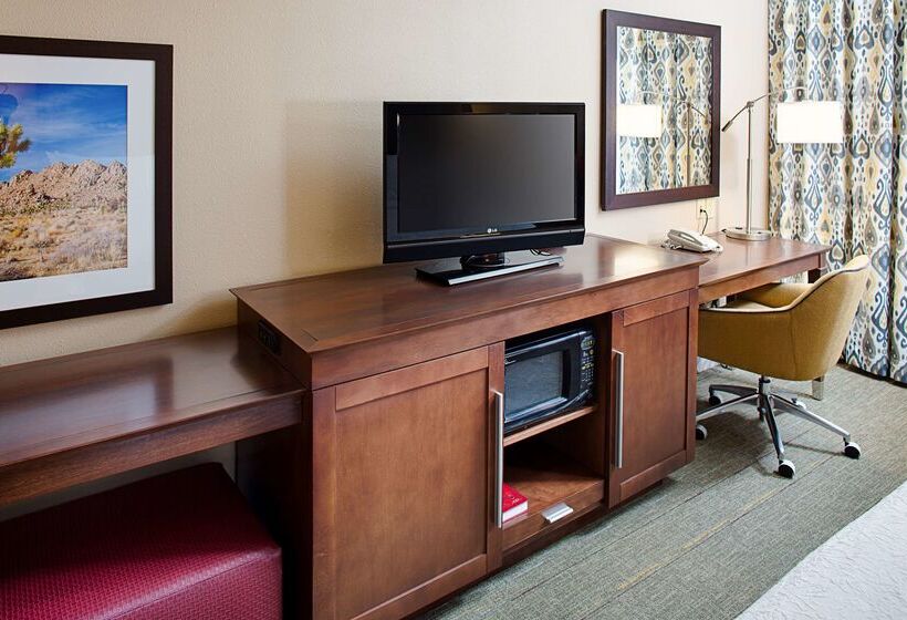ホテル Hampton Inn & Suites Palmdale