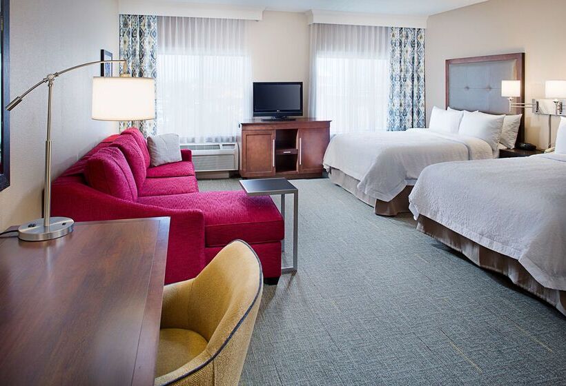 ホテル Hampton Inn & Suites Palmdale