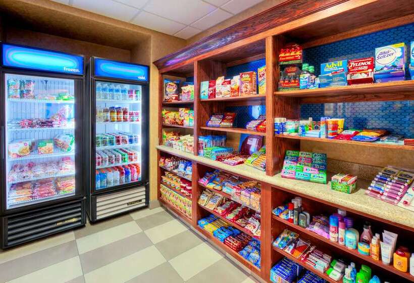 ホテル Hampton Inn & Suites Palmdale