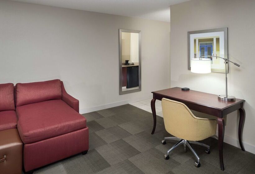 فندق Hampton Inn & Suites Pensacola I10 N At Univ. Town Plaza