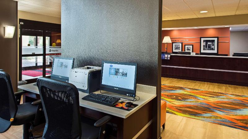 בית מלון כפרי Hampton Inn & Suites Pensacola I10 N At Univ. Town Plaza