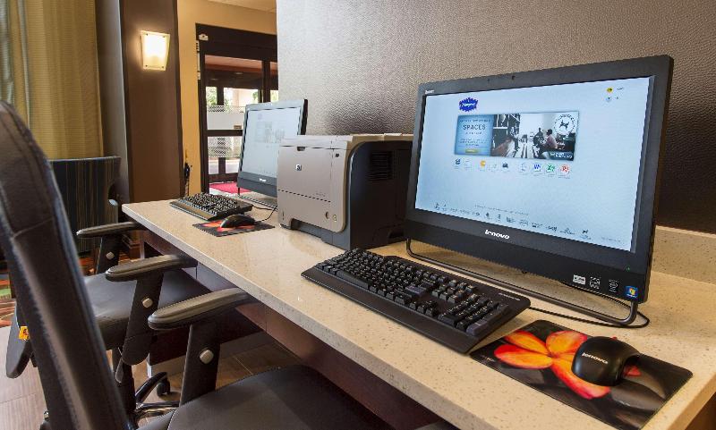 בית מלון כפרי Hampton Inn & Suites Pensacola I10 N At Univ. Town Plaza