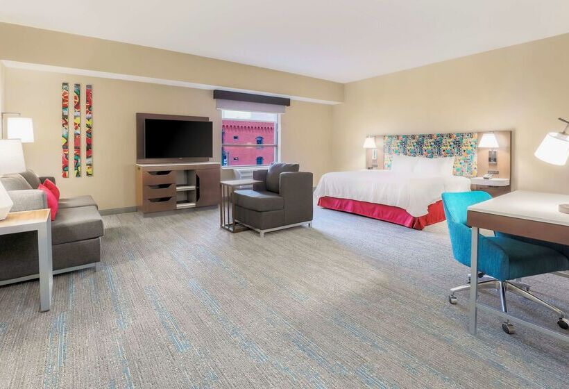 בית מלון כפרי Hampton Inn & Suites Pittsburgh Downtown