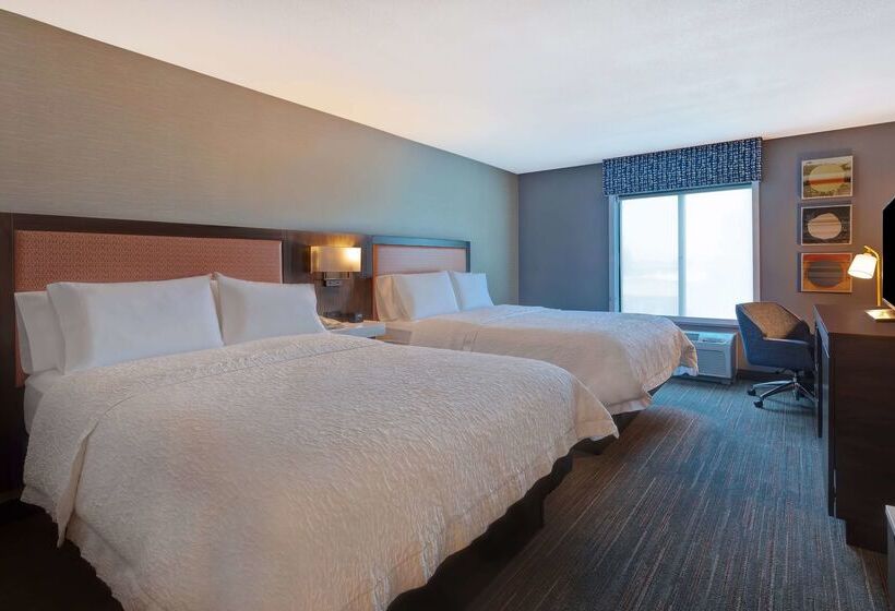 Отель Hampton Inn & Suites Rohnert Park  Sonoma County