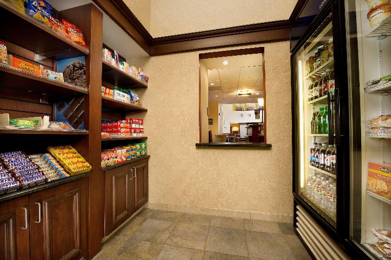 בית מלון כפרי Hampton Inn & Suites San Antonioairport