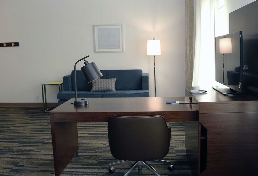 בית מלון כפרי Hampton Inn & Suites Stephenville