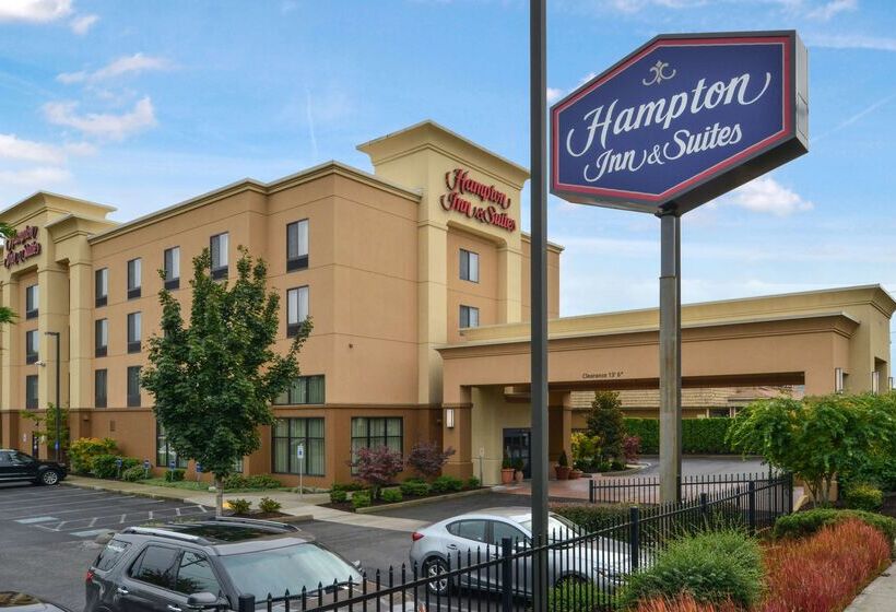 ホテル Hampton Inn & Suites Tacoma