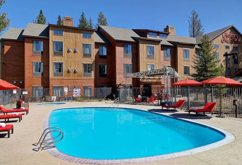 호텔 Hampton Inn & Suites Tahoetruckee