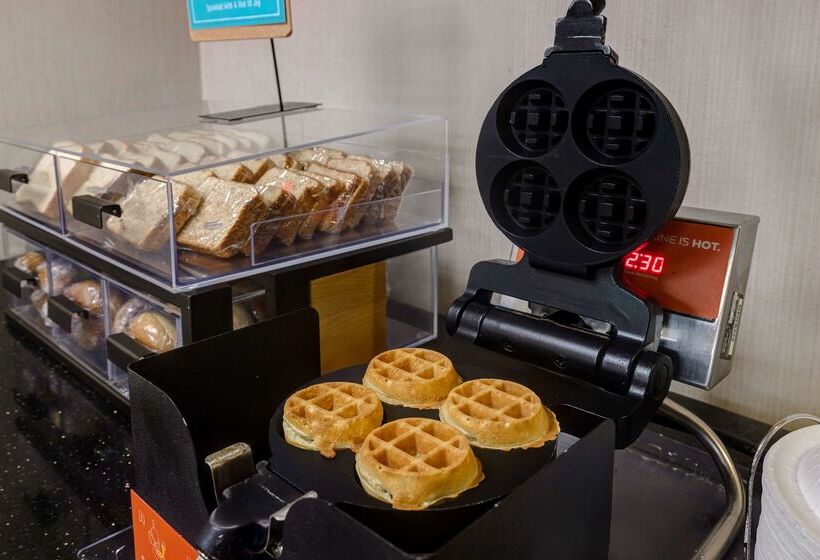 酒店 Hampton Inn Victoria