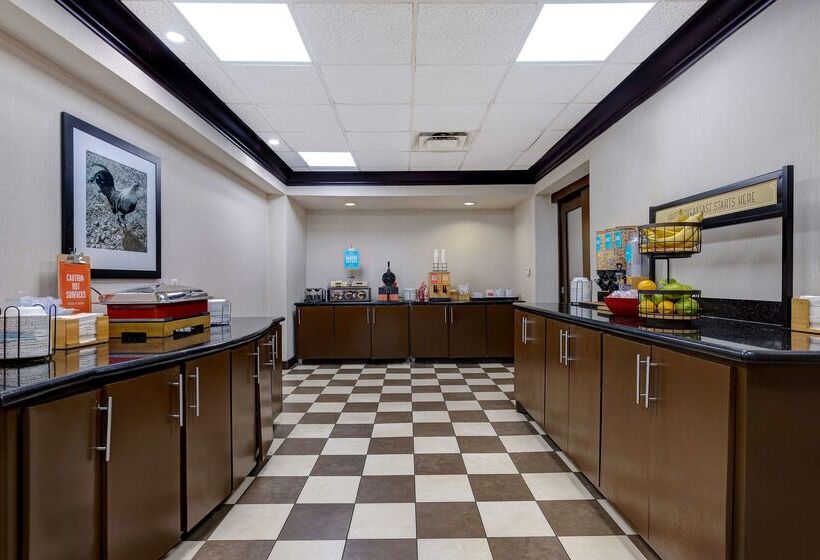 酒店 Hampton Inn Victoria