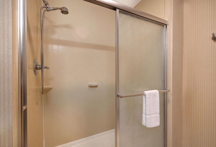 酒店 Hampton Inn Victoria