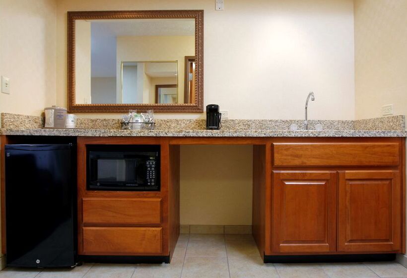 فندق Hampton Inn Waterloo