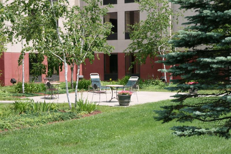 هتل Hampton Inn White River Junction