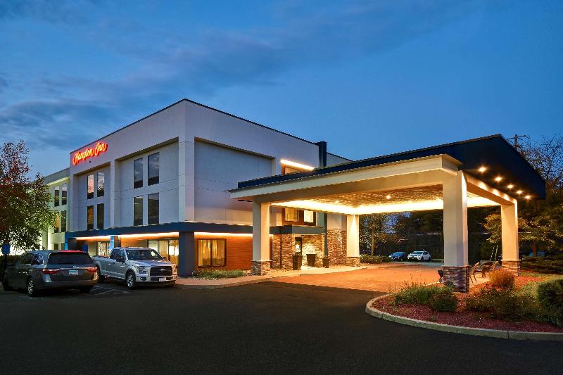 فندق Hampton Inn White River Junction