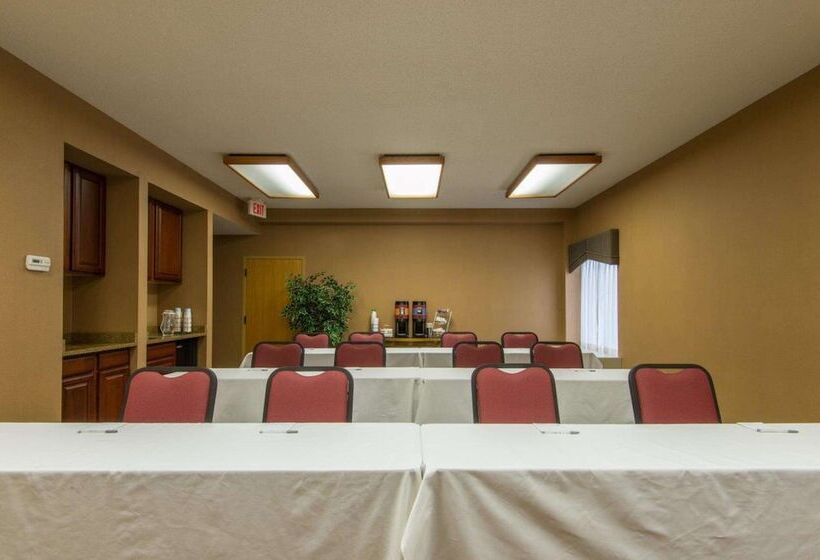 فندق Hampton Inn White River Junction
