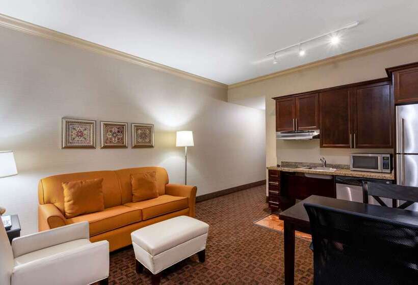 فندق Hawthorn Extended Stay By Wyndham West Palm Beach