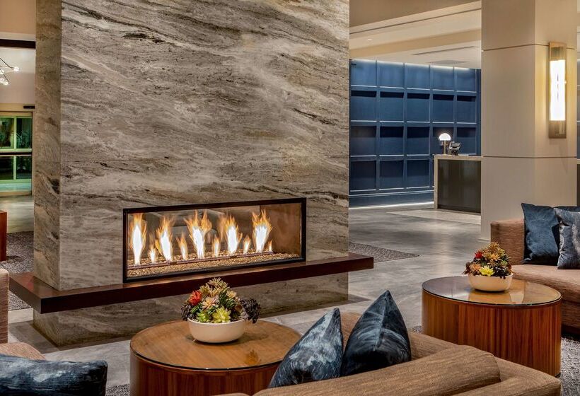 בית מלון כפרי Hilton Columbus/polaris