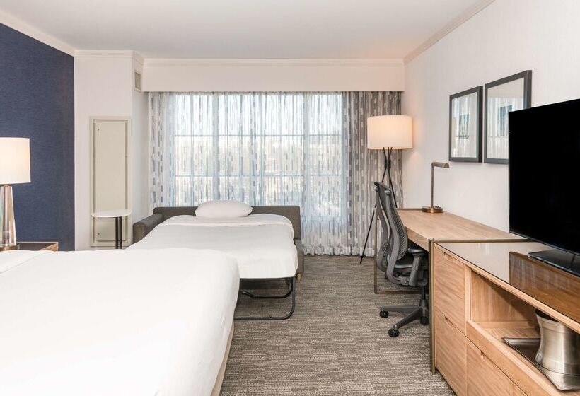 בית מלון כפרי Hilton Columbus/polaris